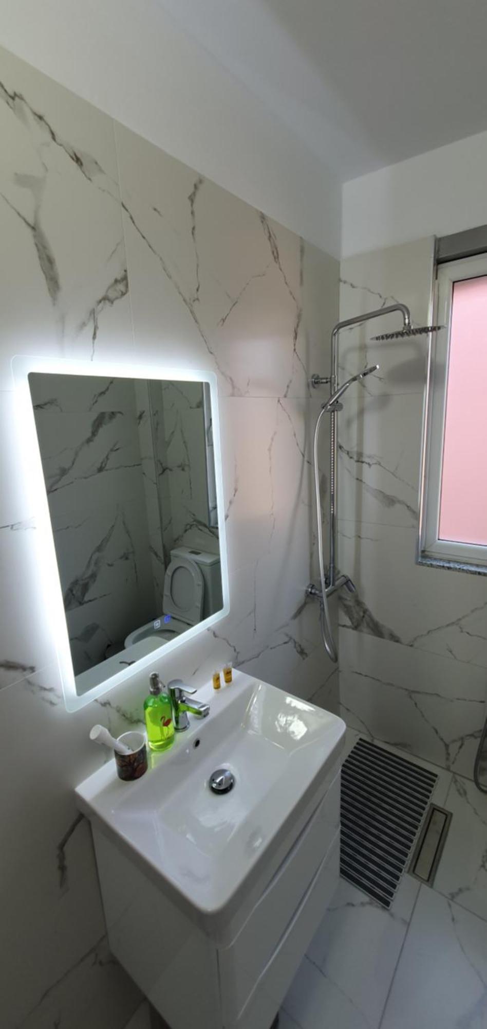 Charming Comfort Apartment Тирана Экстерьер фото